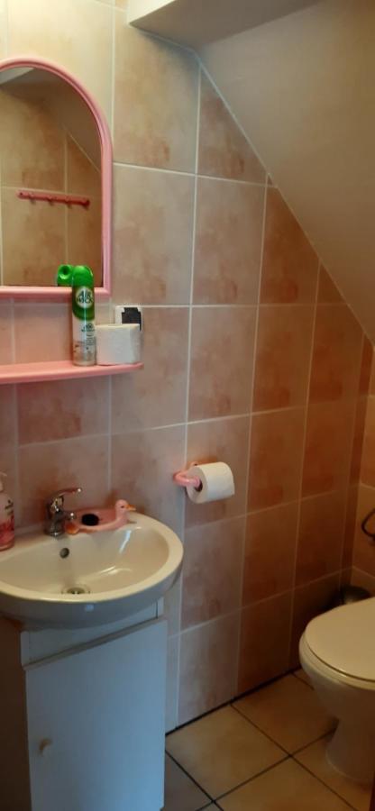 Apartament Wczasy u Jasia Trzęsacz Zewnętrze zdjęcie